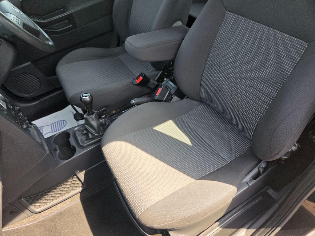 Vauxhall Meriva 1.6i 16v Club 5dr