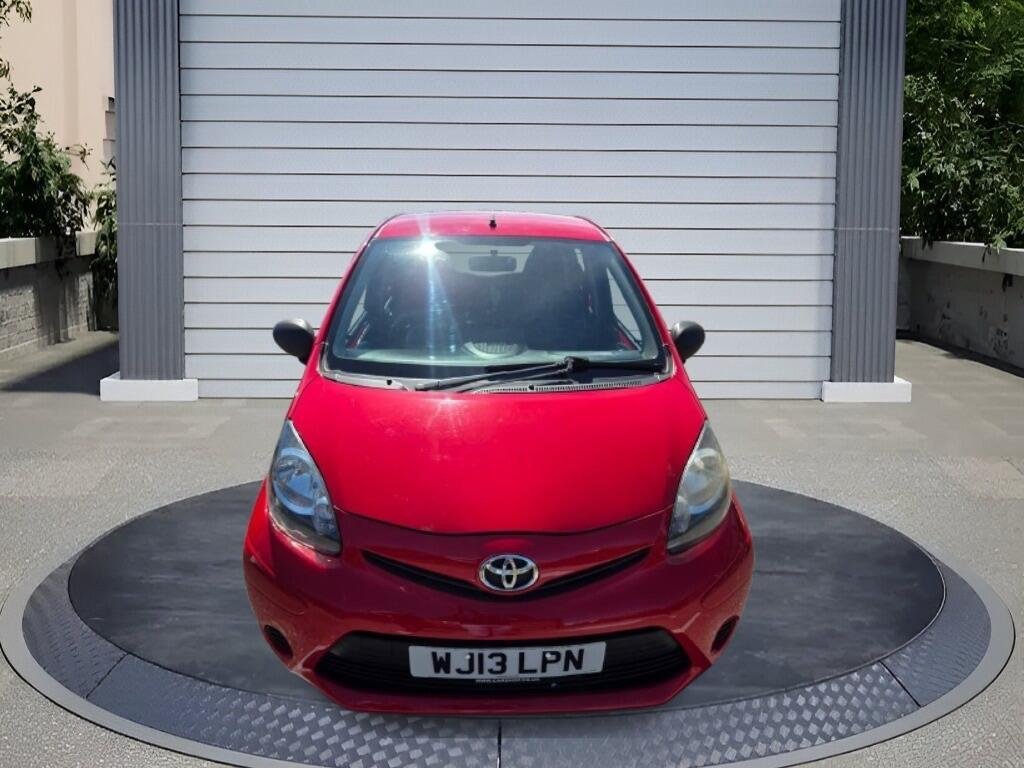 Toyota AYGO 1.0 VVT-i Euro 5 5dr