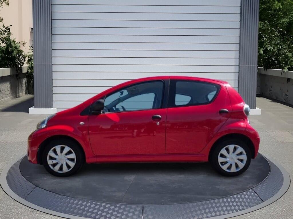 Toyota AYGO 1.0 VVT-i Euro 5 5dr