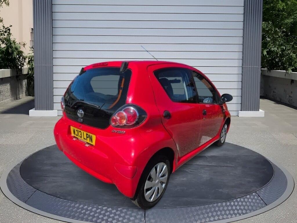 Toyota AYGO 1.0 VVT-i Euro 5 5dr