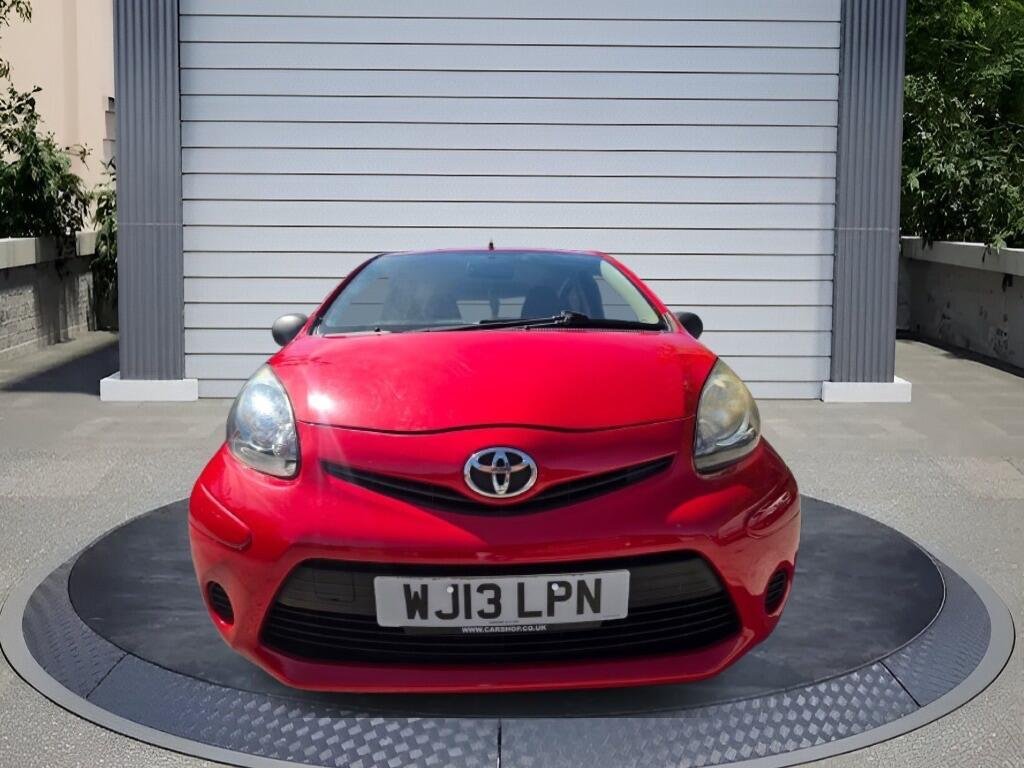 Toyota AYGO 1.0 VVT-i Euro 5 5dr