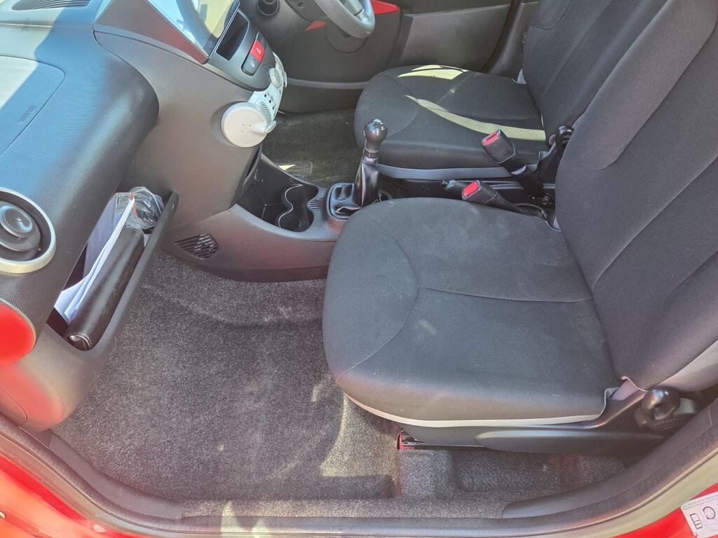 Toyota AYGO 1.0 VVT-i Euro 5 5dr