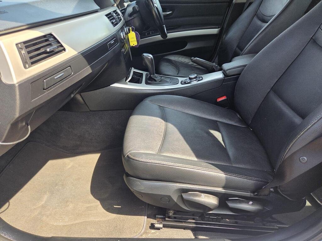 BMW 3 Series 2.0 320d SE Business Edition Steptronic Euro 5 4dr
