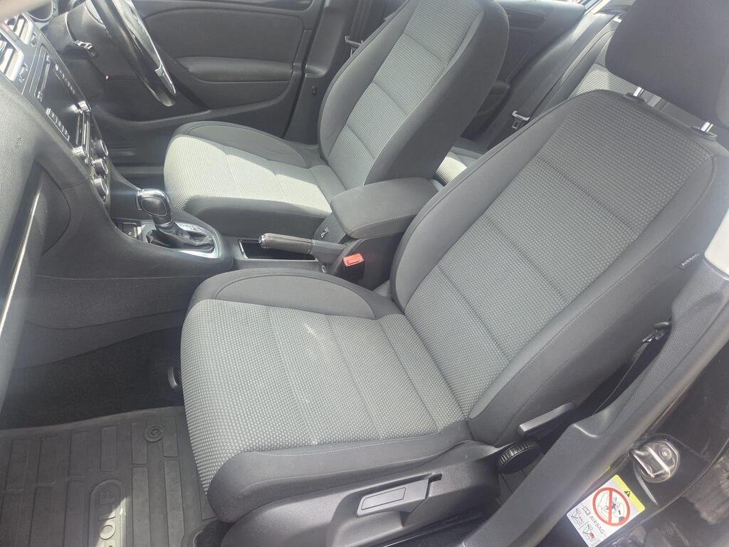 Volkswagen Golf 1.6 TDI Match DSG Euro 5 5dr