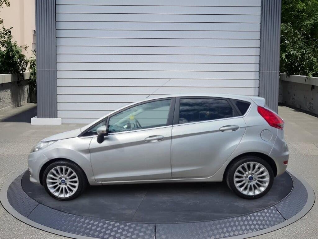 Ford Fiesta 1.4 Titanium 5dr