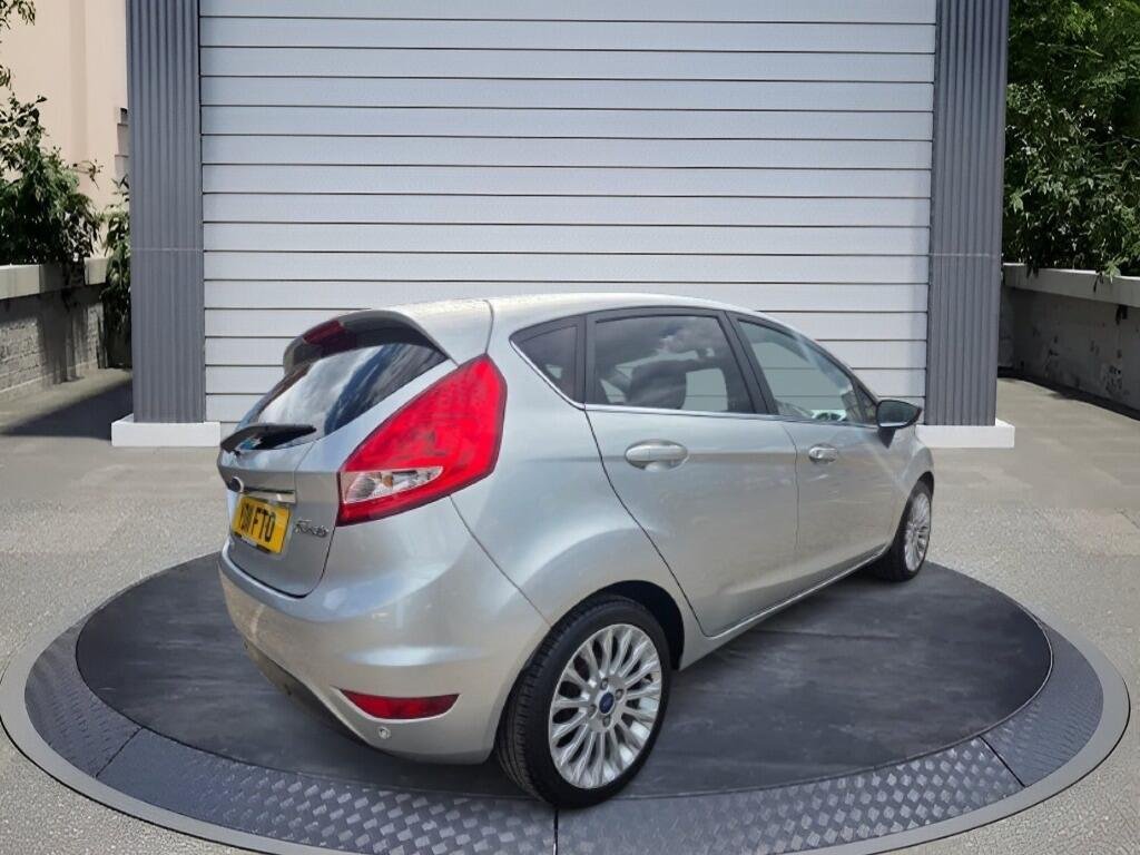 Ford Fiesta 1.4 Titanium 5dr