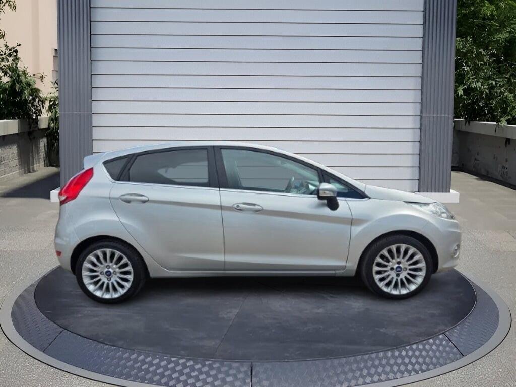 Ford Fiesta 1.4 Titanium 5dr