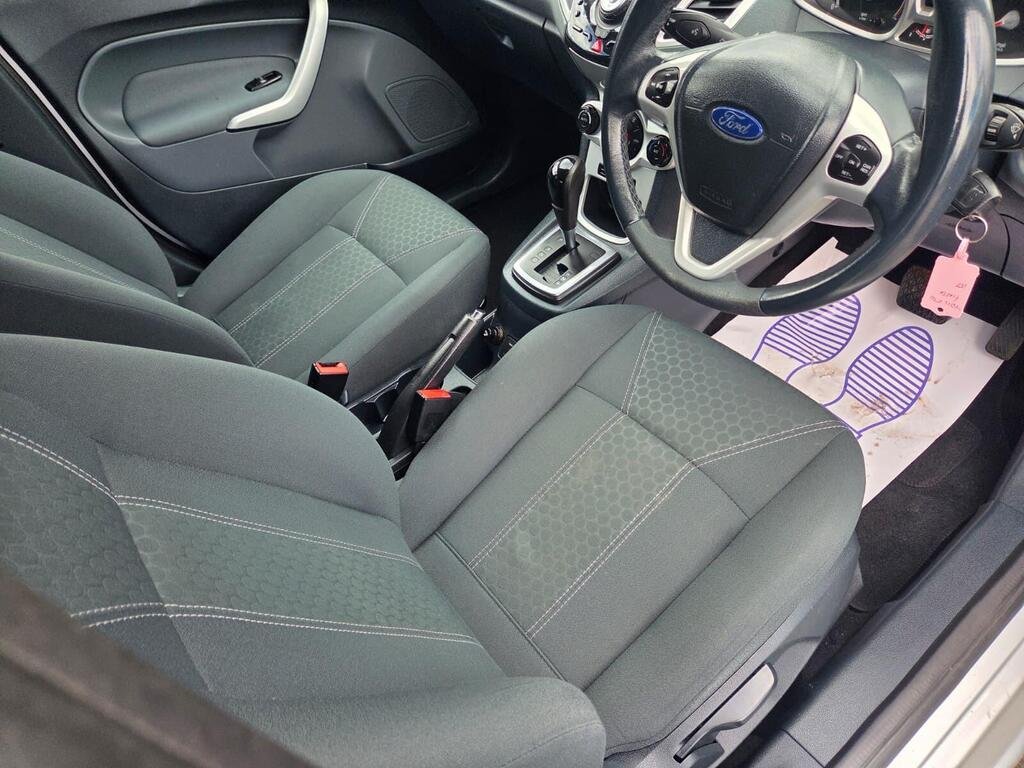 Ford Fiesta 1.4 Titanium 5dr