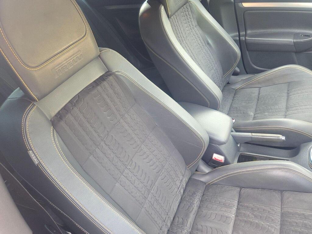 Volkswagen Golf 2.0 TSI GTI Hatchback 5dr Petrol DSG Euro 5 (210 Ps)