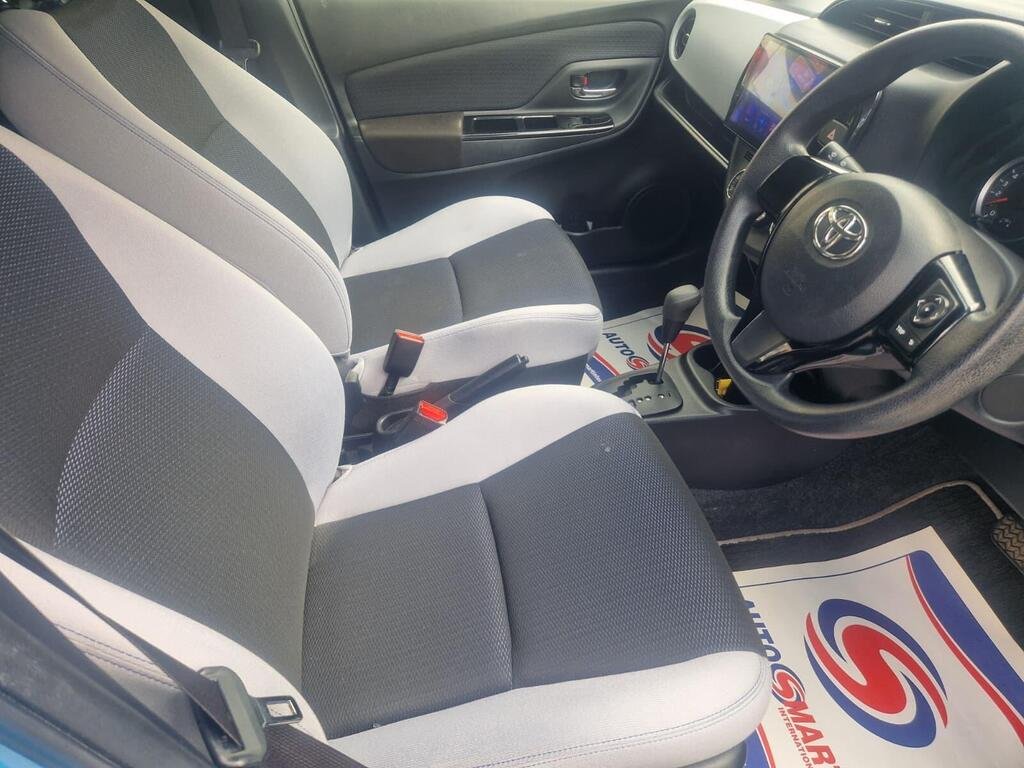 Toyota Yaris 1.33 Dual VVT-i Icon Multidrive S Euro 5 5dr