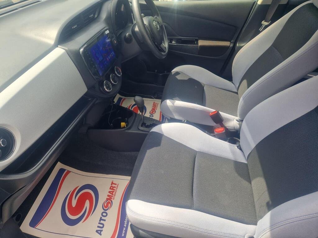 Toyota Yaris 1.33 Dual VVT-i Icon Multidrive S Euro 5 5dr