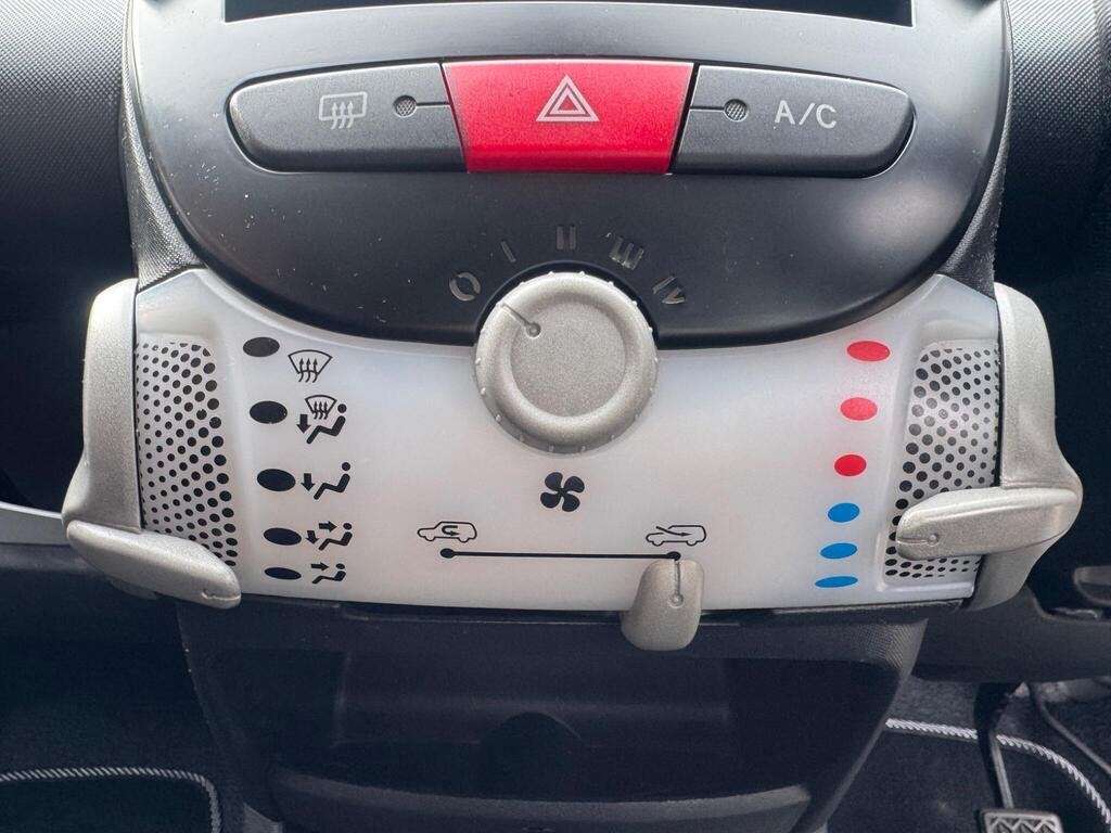 Citroen C1 1.0i VTR Euro 5 5dr