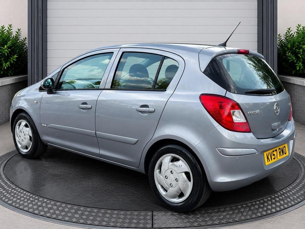 Vauxhall Corsa 1.2i 16v Club 5dr