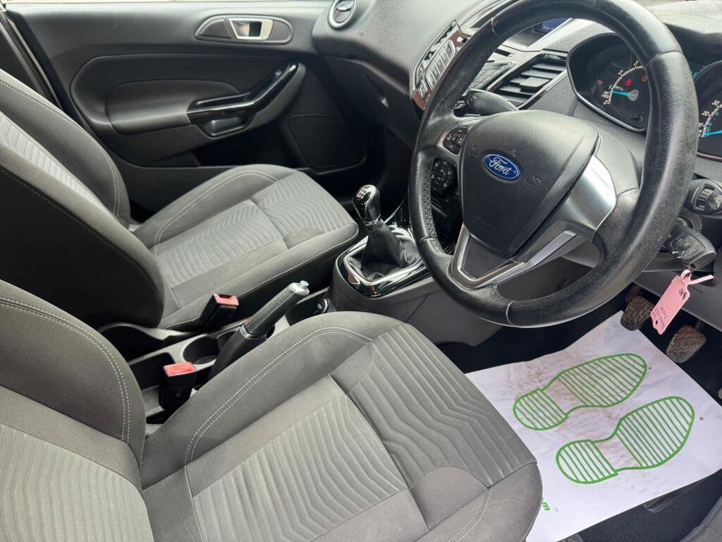 Ford Fiesta 1.25 Zetec Euro 6 5dr