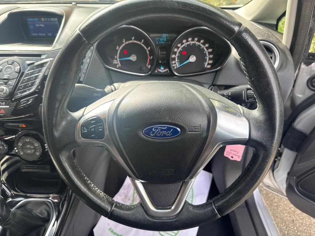Ford Fiesta 1.25 Zetec Euro 6 5dr